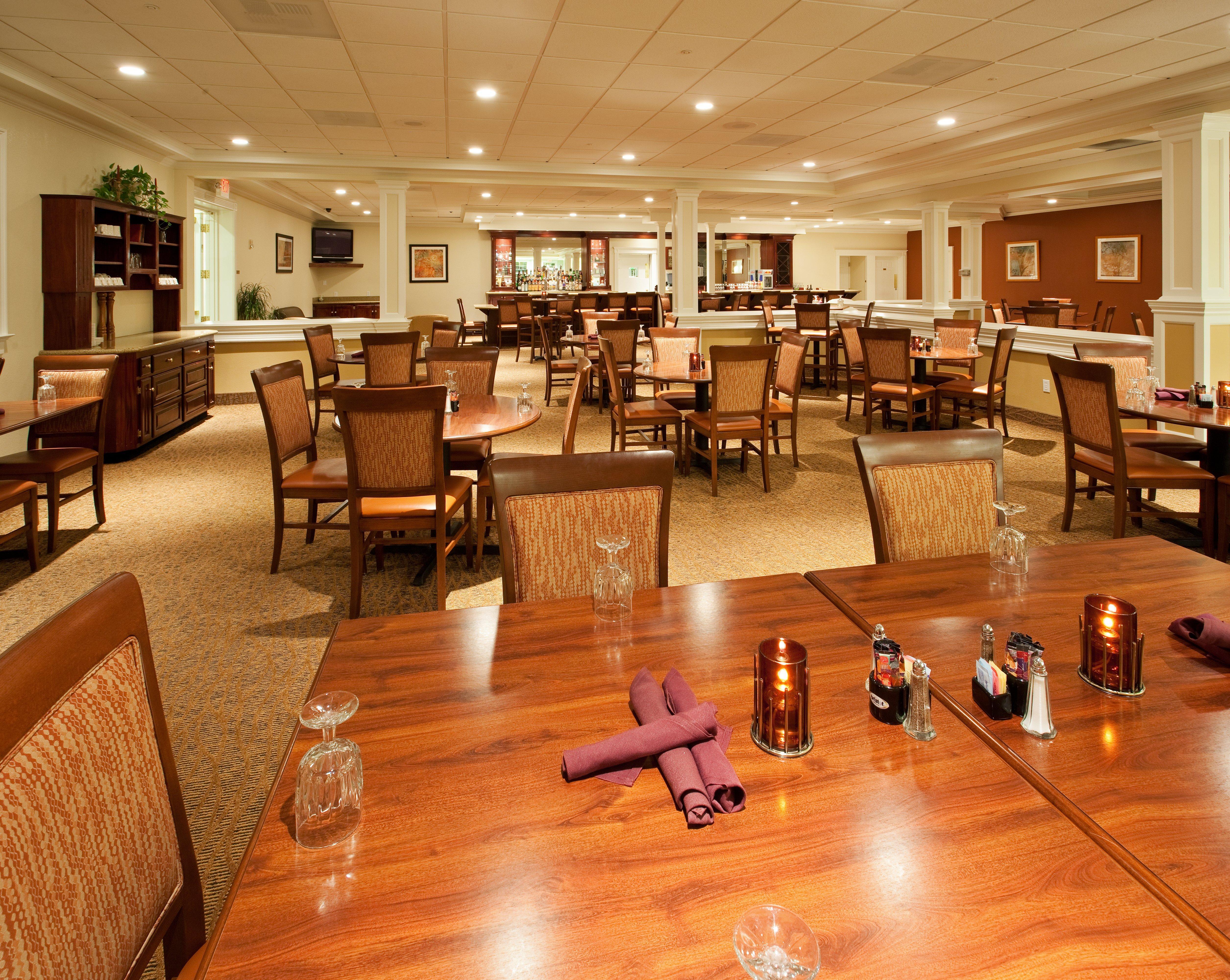 Holiday Inn Redding By Ihg Exterior photo