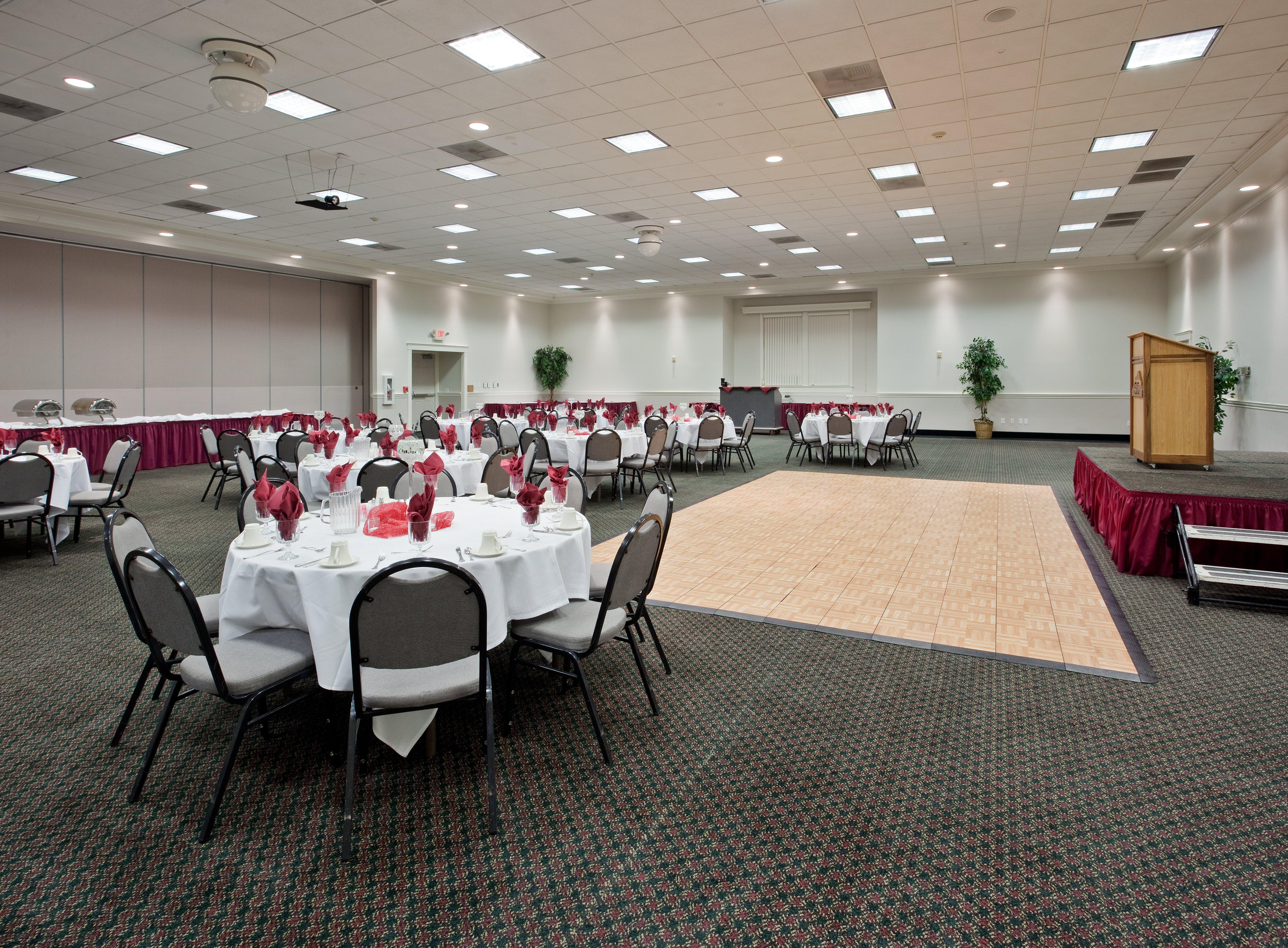 Holiday Inn Redding By Ihg Exterior photo