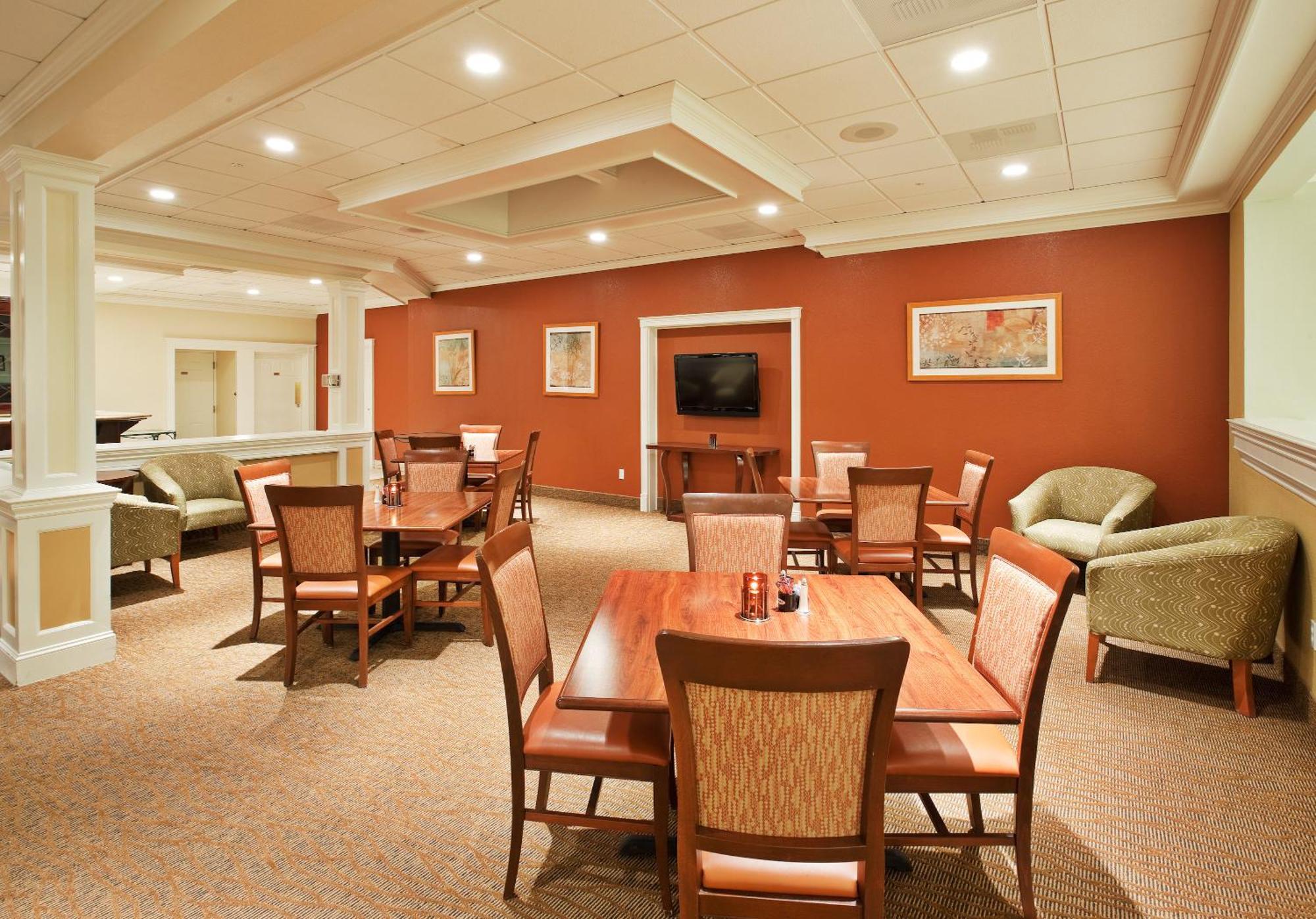Holiday Inn Redding By Ihg Exterior photo